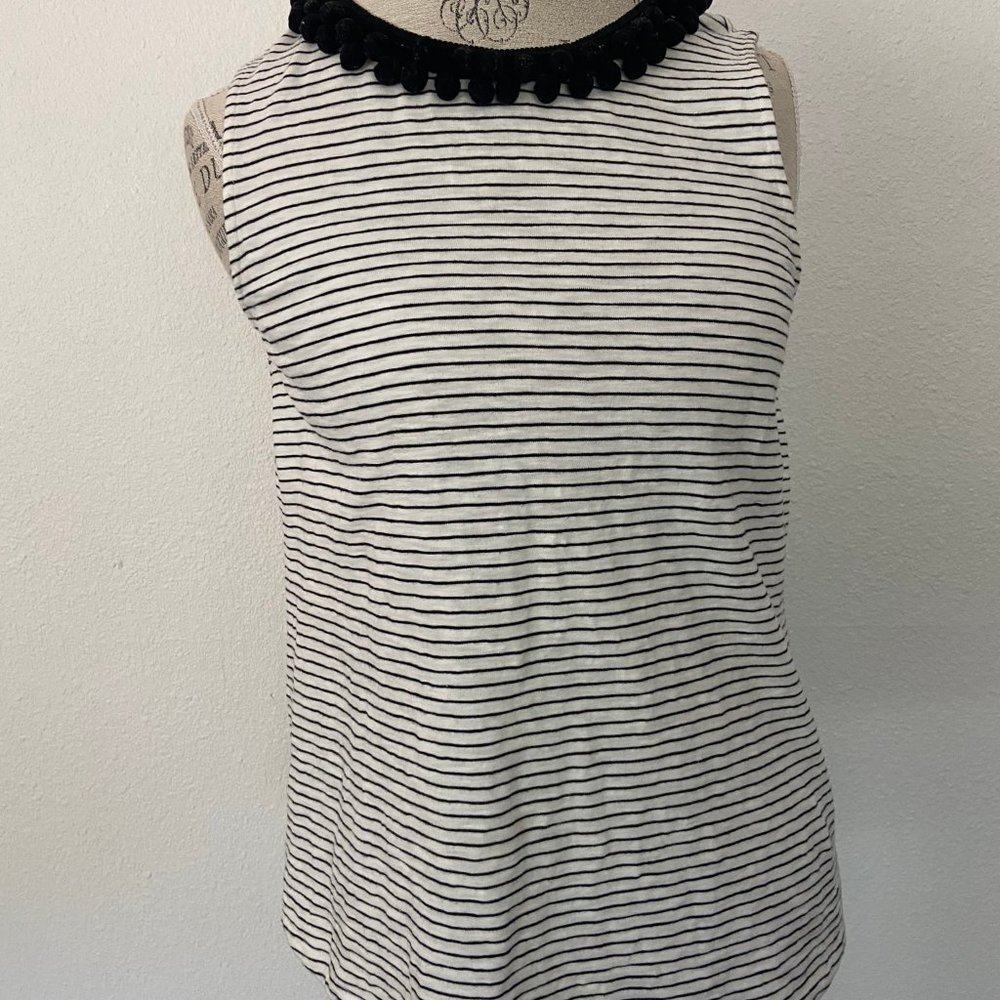 Boden sleeveless shirt with pompom neck